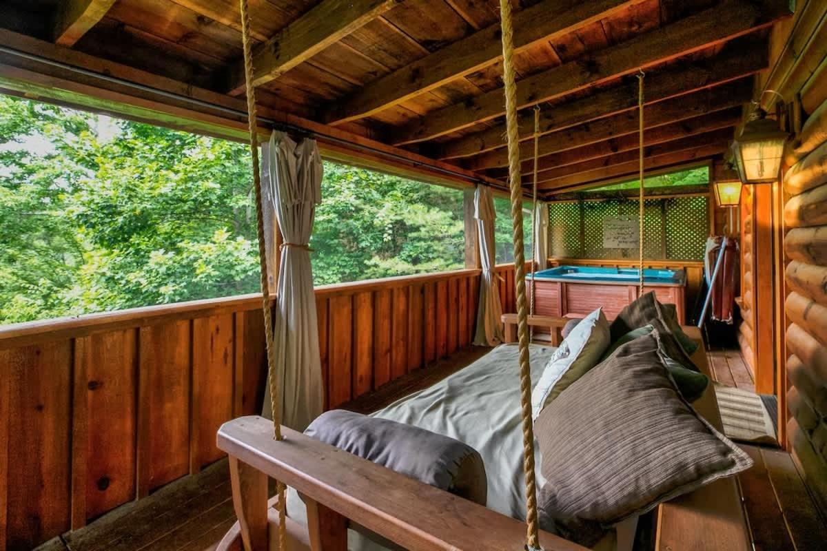 Nice View Fireplace, Hot Tub, Porch Bed, Private Sevierville Ngoại thất bức ảnh